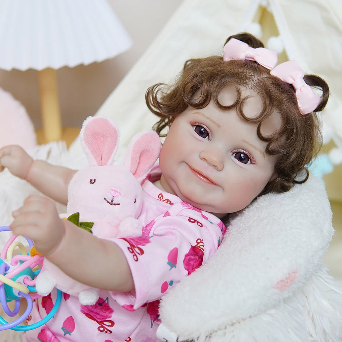 Boneca Bebê Reborn Realista Brastoy Original 48 cm Silicone Kit Conjunto de Roupa Mamadeira Chupeta Certidão Fralda e Pelúcia