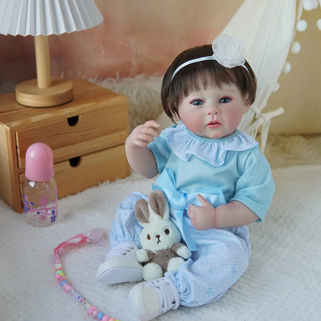 Boneca Bebê Reborn Brastoy Realista Silicone 48cm Conjunto de Roupa Chupeta Mamadeira e Pelúcia Pode Dar Banho Roupa