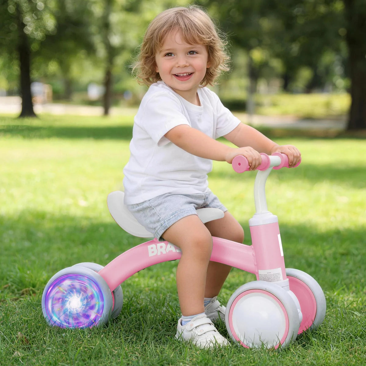 Bicicleta De Equilíbrio Infantil Andador Sem Pedal 4 Rodas Brastoy