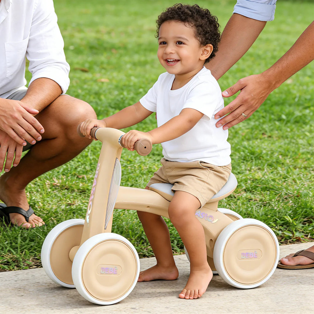 Bicicleta De Equilíbrio Infantil Andador Sem Pedal 4 Rodas Brastoy