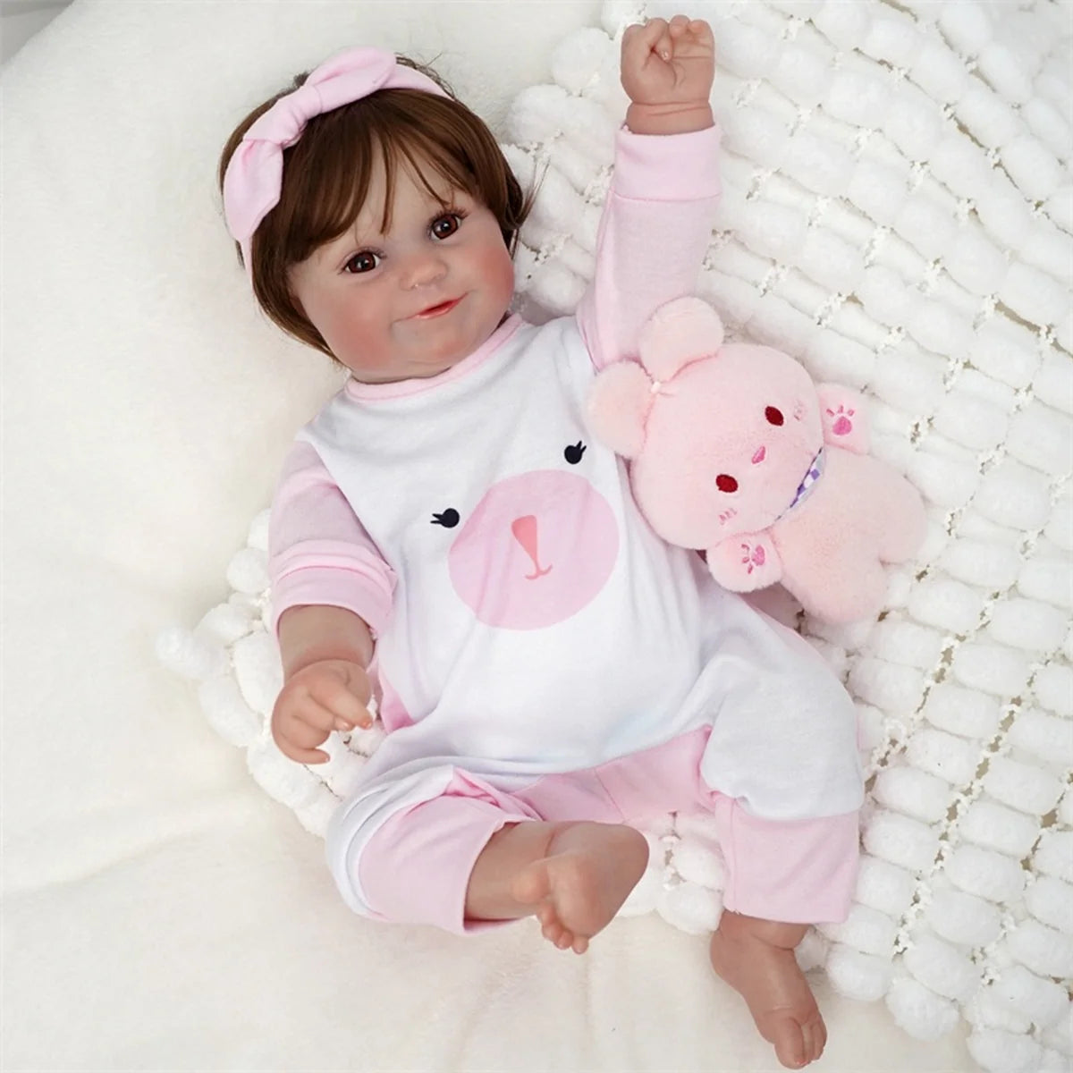Boneca Bebê Reborn Realista Silicone Conjunto de Roupa Chupeta Mamadeira e Pelúcia Pode Dar Banho Roupa