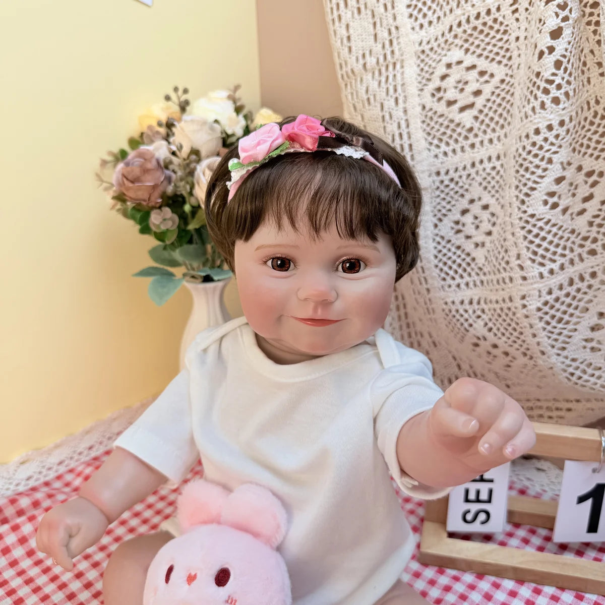 Boneca Bebê Reborn Realista Silicone Conjunto de Roupa Chupeta Mamadeira e Pelúcia Pode Dar Banho Roupa