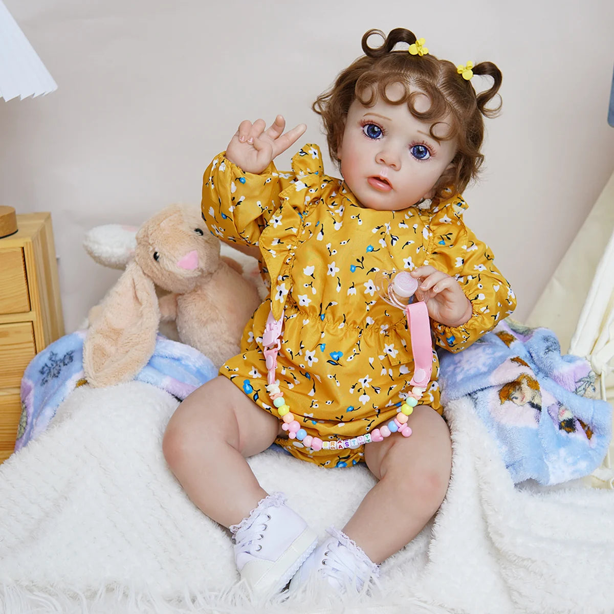 Boneca Bebê Reborn Silicone Realista 55cm Conjunto de Roupa Mamadeira Chupeta Brastoy