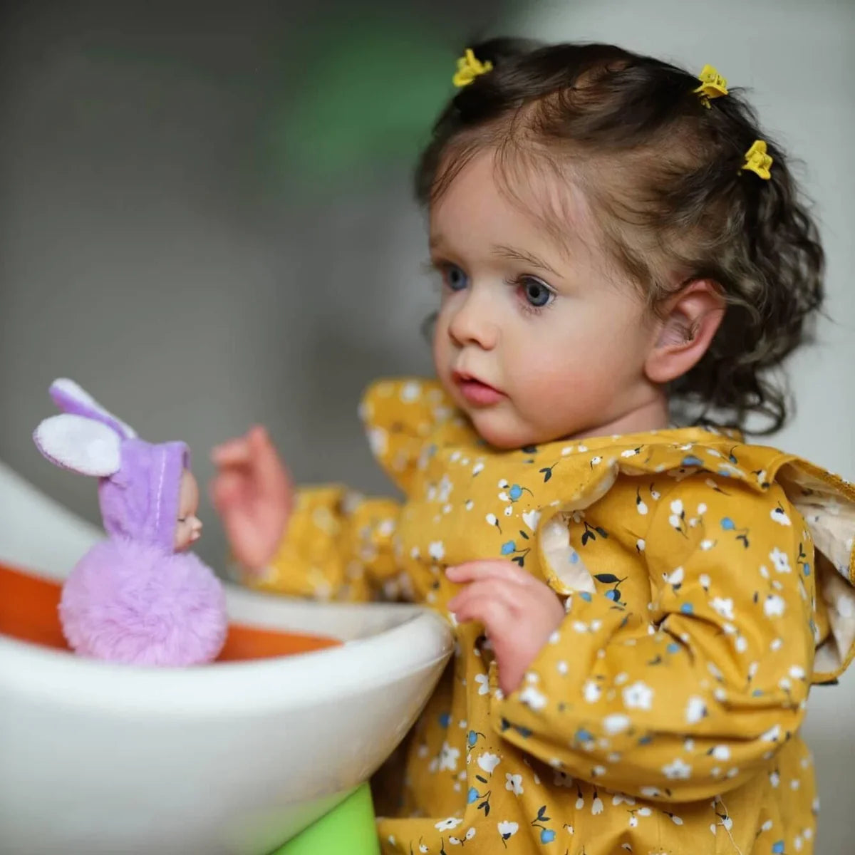 Boneca Bebê Reborn Silicone Realista 55cm Conjunto de Roupa Mamadeira Chupeta Brastoy