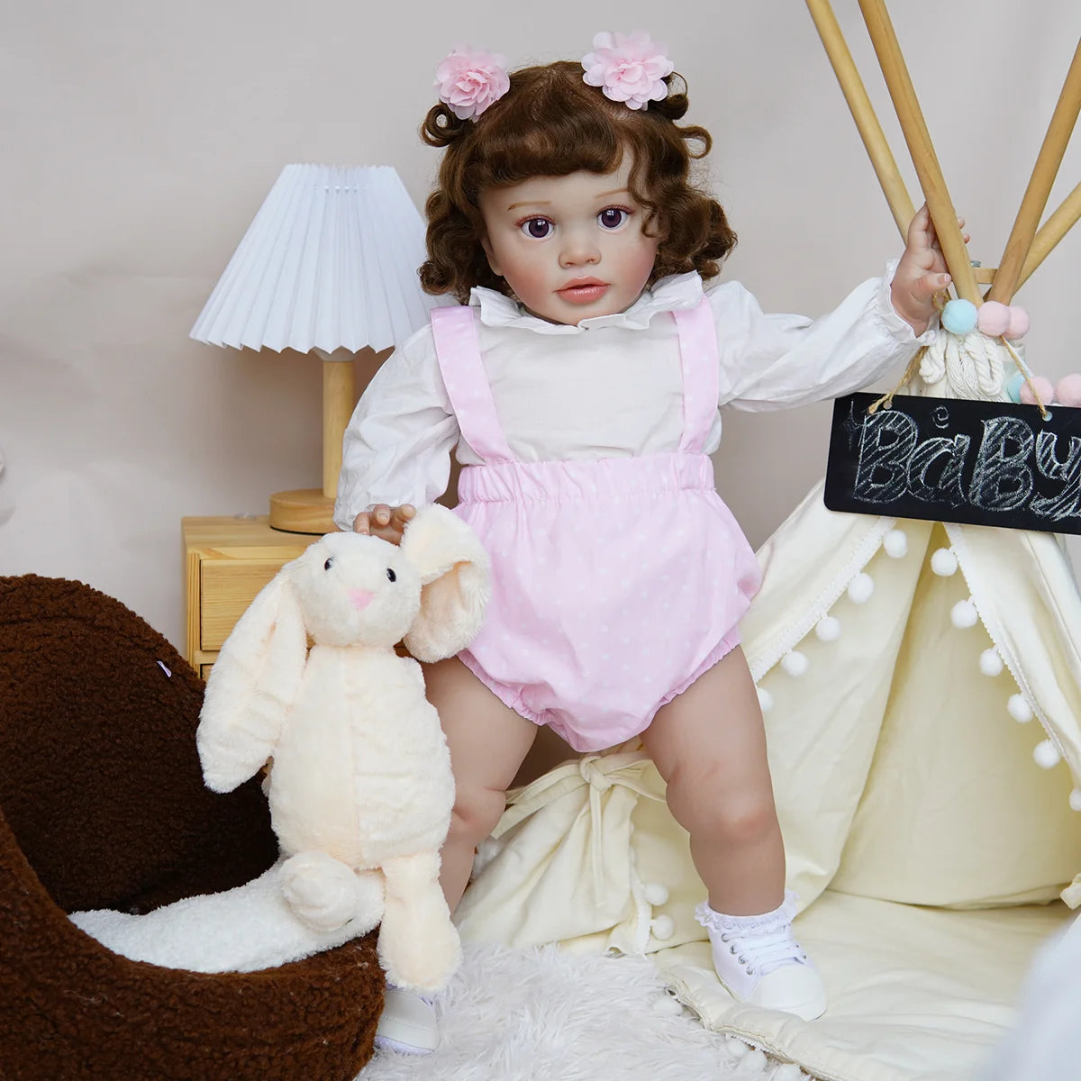 Boneca Bebê Reborn Corpo de Tecido 65cm Conjunto de Roupa Mamadeira Chupeta Brastoy