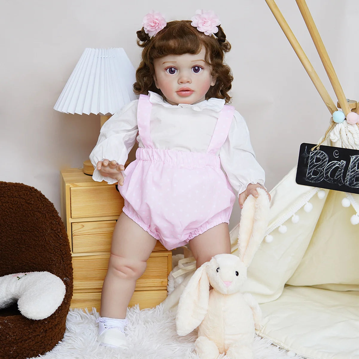 Boneca Bebê Reborn Corpo de Tecido 65cm Conjunto de Roupa Mamadeira Chupeta Brastoy