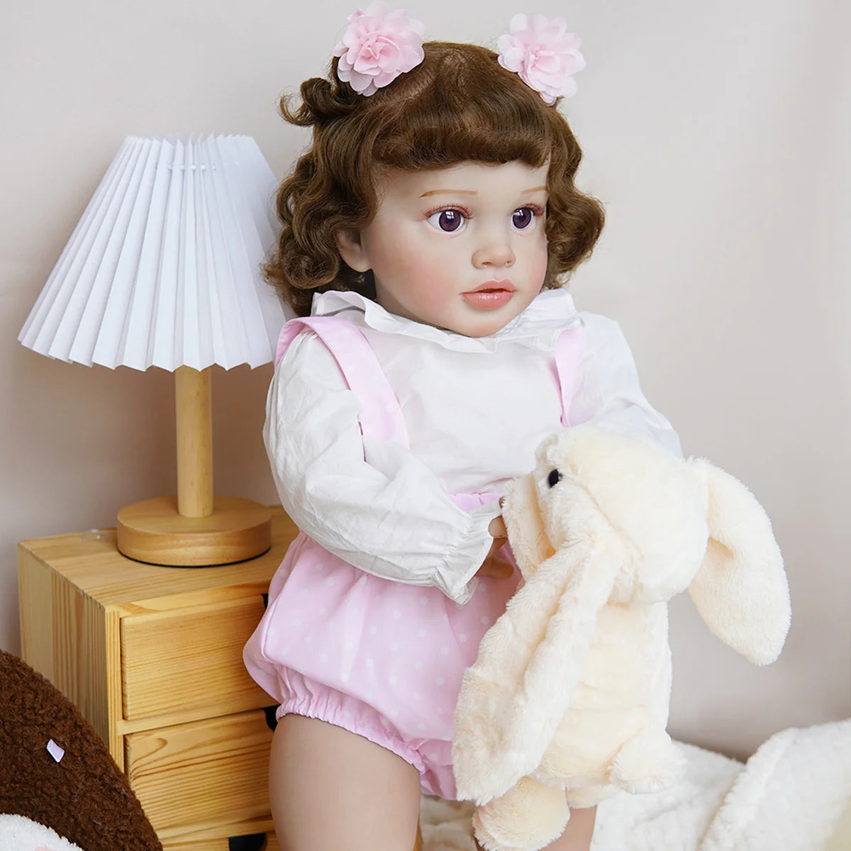 Boneca Bebê Reborn Corpo de Tecido 65cm Conjunto de Roupa Mamadeira Chupeta Brastoy