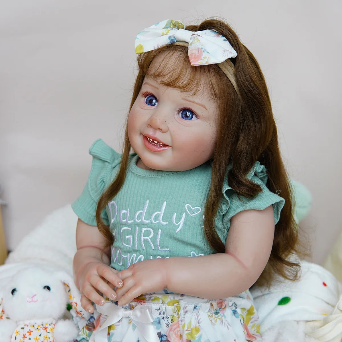Boneca Bebê Reborn Corpo de Tecido 65cm Conjunto de Roupa Mamadeira Chupeta Brastoy