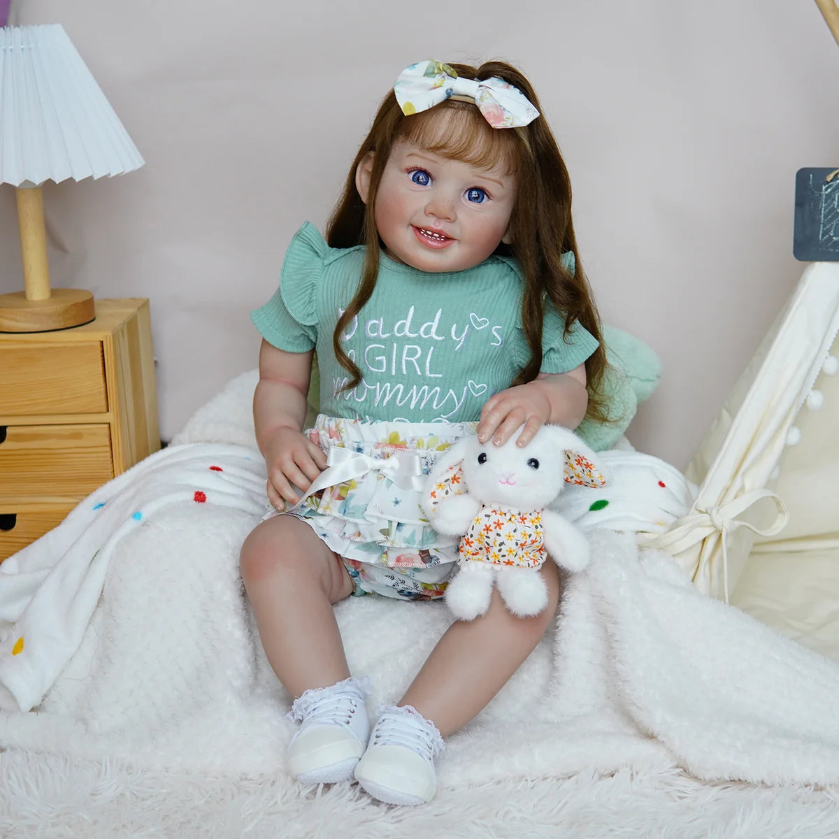 Boneca Bebê Reborn Corpo de Tecido 65cm Conjunto de Roupa Mamadeira Chupeta Brastoy