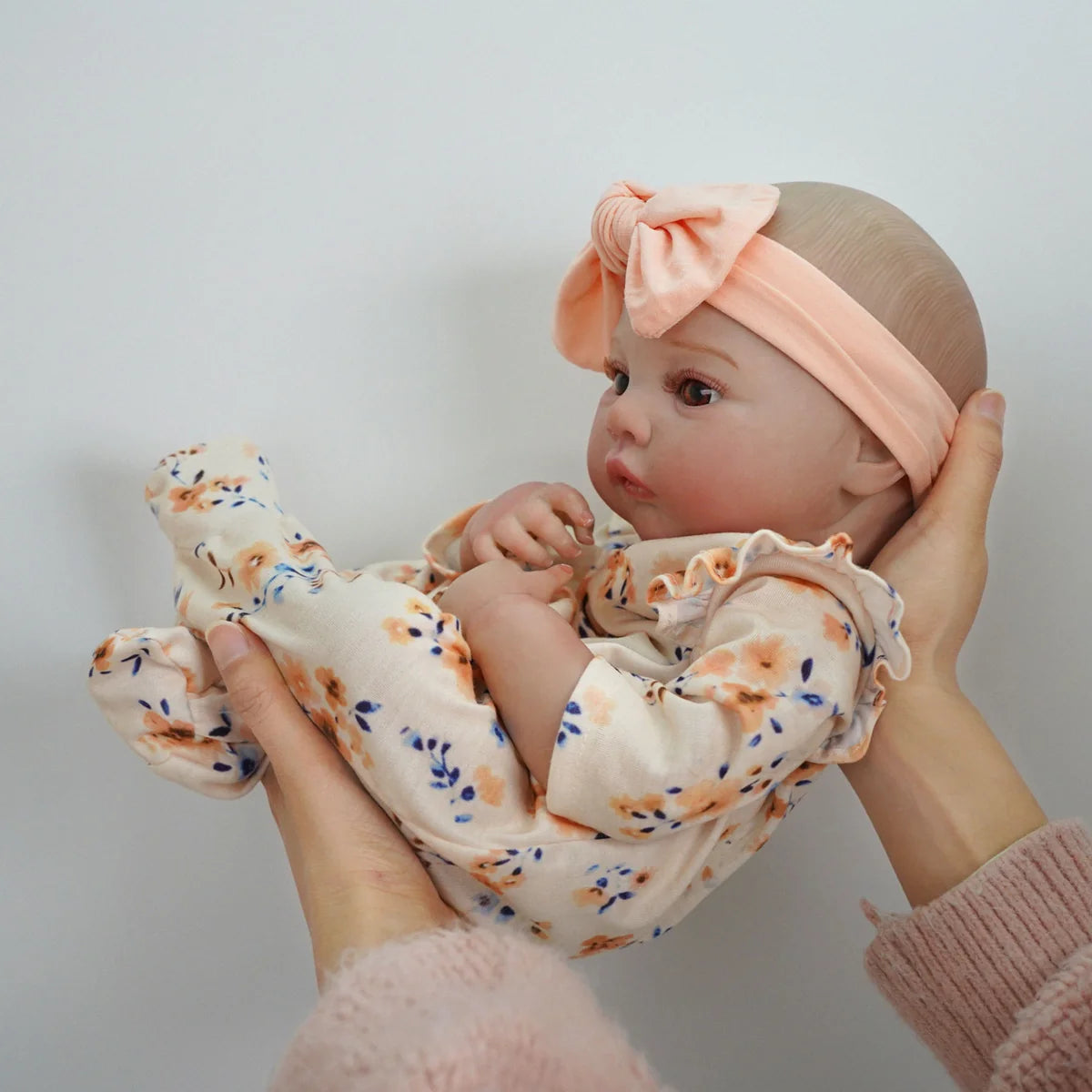 Boneca Bebê Reborn Realista Brastoy Original 48cm Silicone Kit Conjunto de Roupa Mamadeira Chupeta Certidão Fralda e Pelúcia