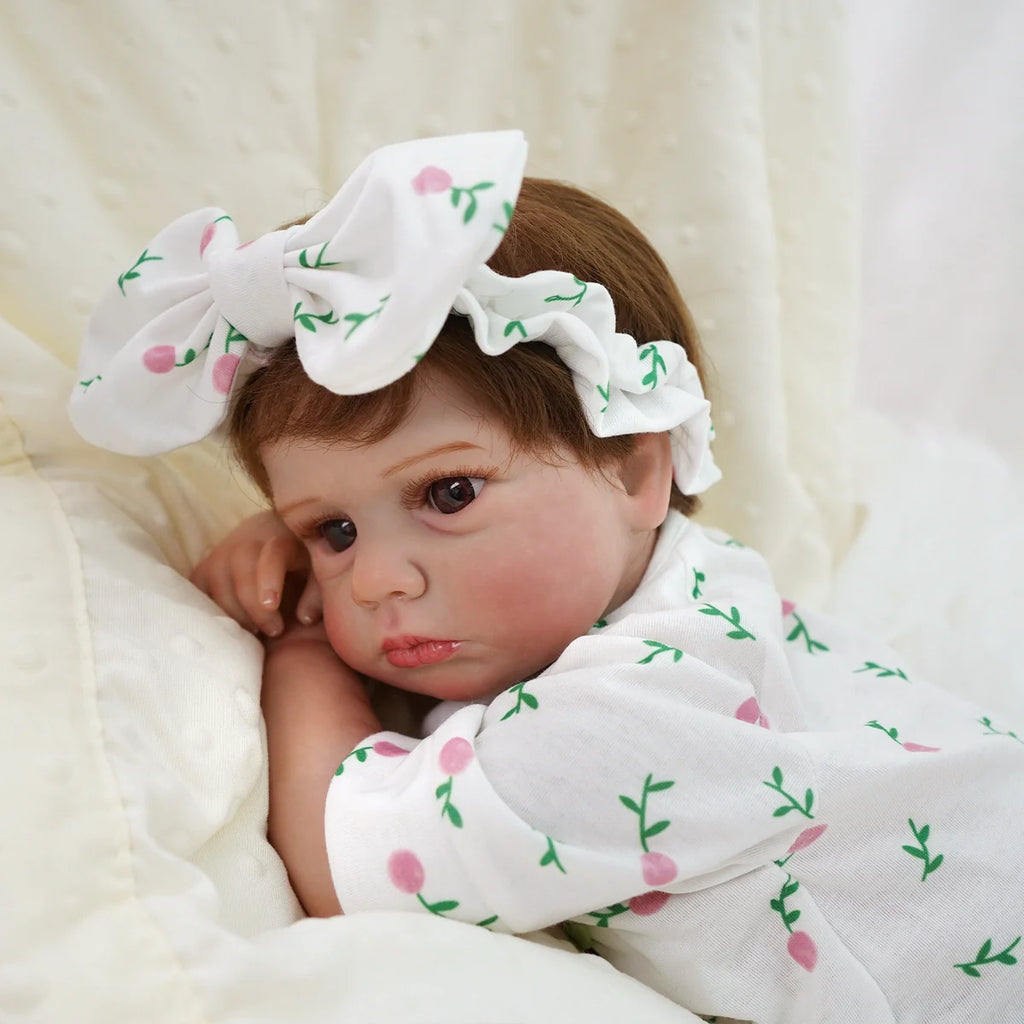 Boneca Bebê Reborn Silicone Realista 48cm Original Kit Acessórios Conjunto Roupa Mamadeira Chupeta Pelúcia Fralda Certidão