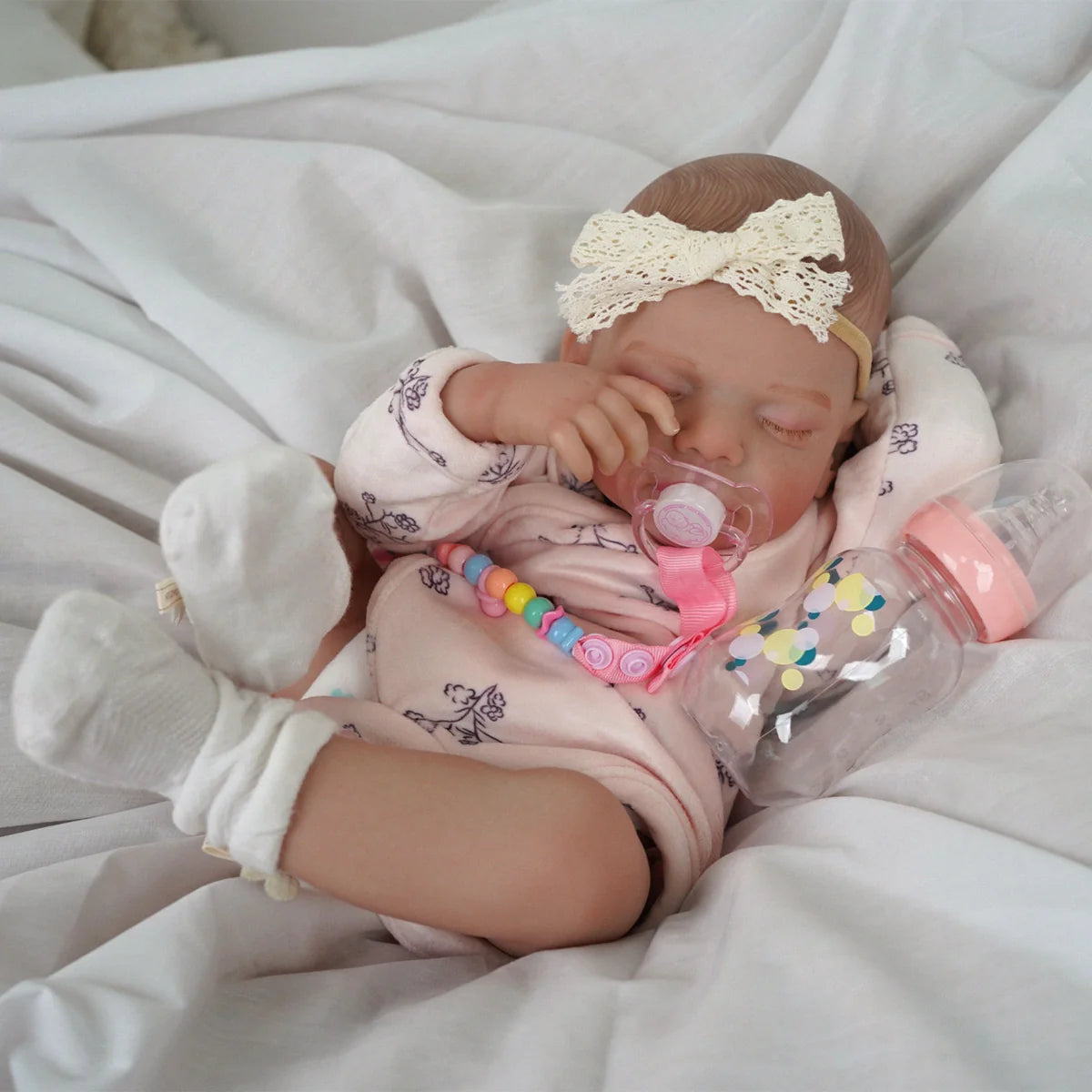 Boneca Bebê Reborn Silicone Realista 48cm Original Kit Acessórios Conjunto Roupa Mamadeira Chupeta Pelúcia Fralda Certidão