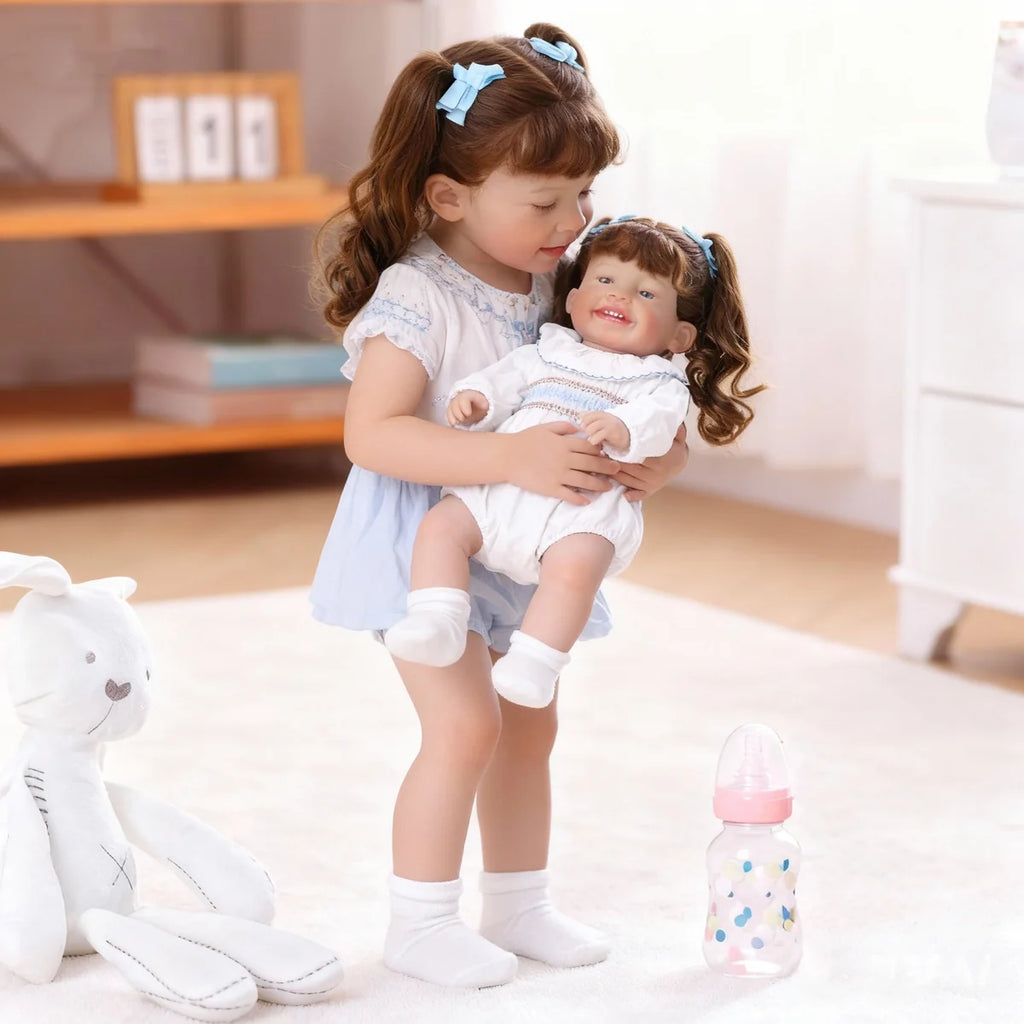 Boneca Bebê Reborn Brastoy Realista 60cm Silicone Conjunto de Roupa Chupeta Mamadeira Fralda Certidão e Pelúcia