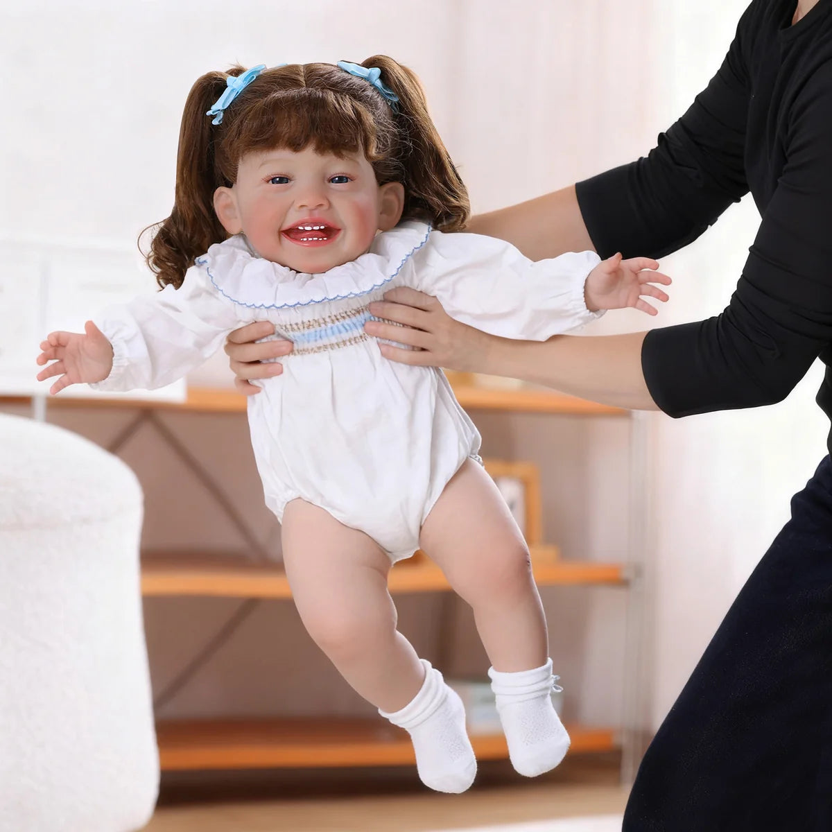 Boneca Bebê Reborn Brastoy Realista 60cm Silicone Conjunto de Roupa Chupeta Mamadeira Fralda Certidão e Pelúcia