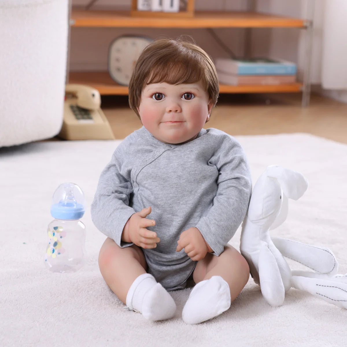 Bebê Reborn Boneco Corpo de silicone Pode Dar Banho 60cm Conjunto de Roupa Chupeta Mamadeira Certidão Fralda e Pelúcia Brastoy