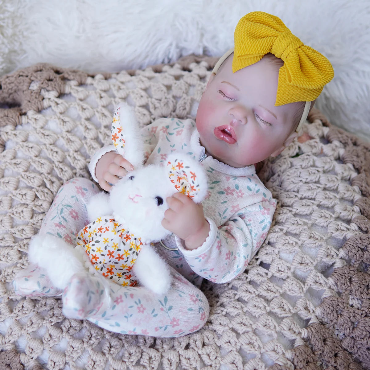 Boneca Bebê Reborn Brastoy Silicone Realista 48cm Kit Acessórios Conjunto Roupa Mamadeira Chupeta Pelúcia Fralda Certidão