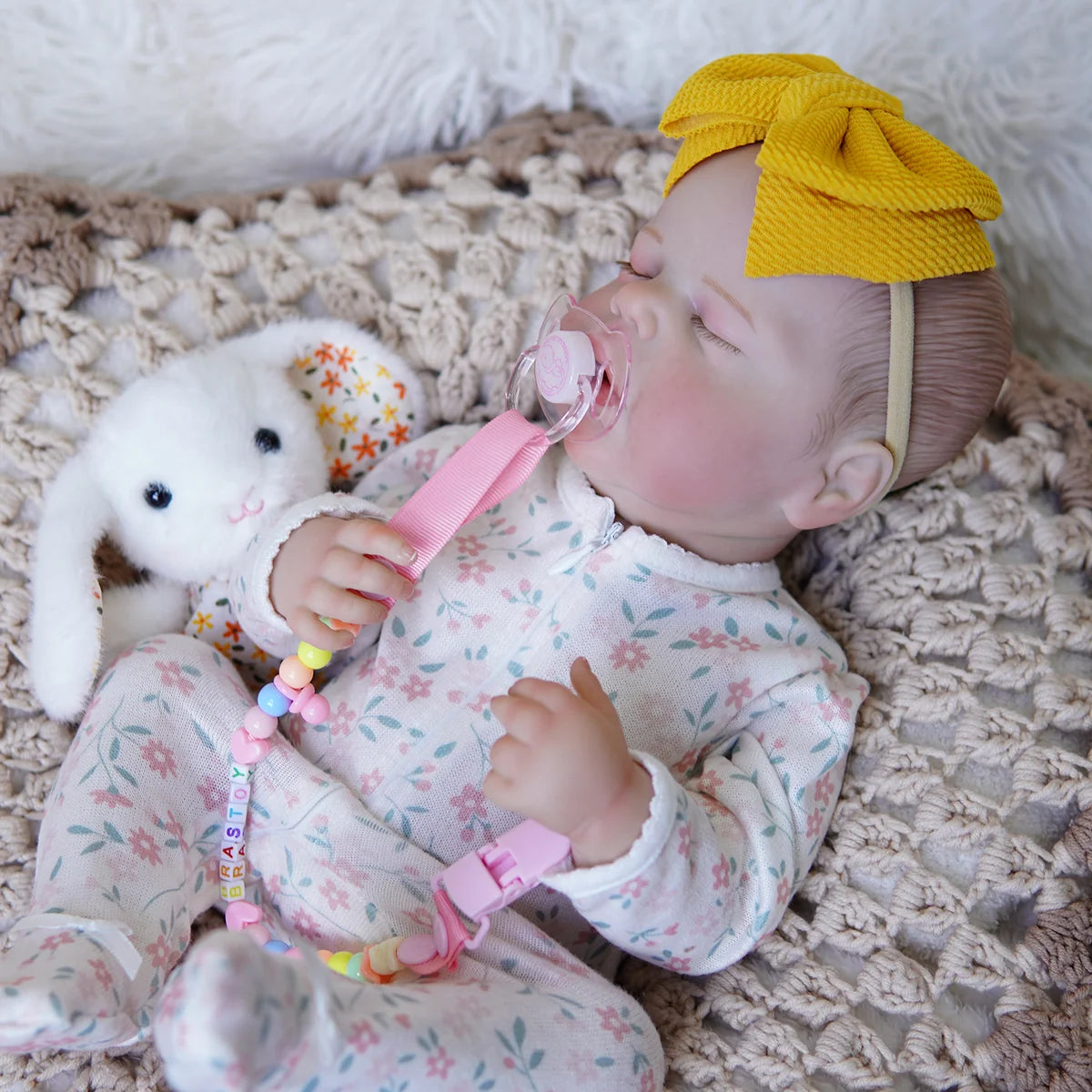 Boneca Bebê Reborn Brastoy Silicone Realista 48cm Kit Acessórios Conjunto Roupa Mamadeira Chupeta Pelúcia Fralda Certidão