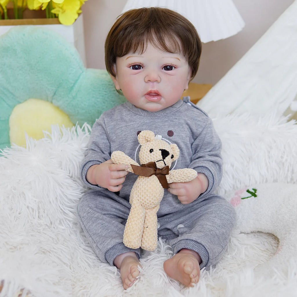 Boneco Bebê Reborn Brastoy Silicone Realista 48cm Kit Acessórios Conjunto Roupa Mamadeira Chupeta Pelúcia Fralda Certidão