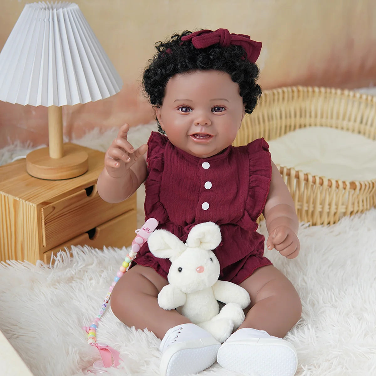 Boneca Bebê Reborn Brastoy Realista Silicone 55cm Conjunto de Roupa Chupeta Mamadeira e Pelúcia Pode Dar Banho Roupa
