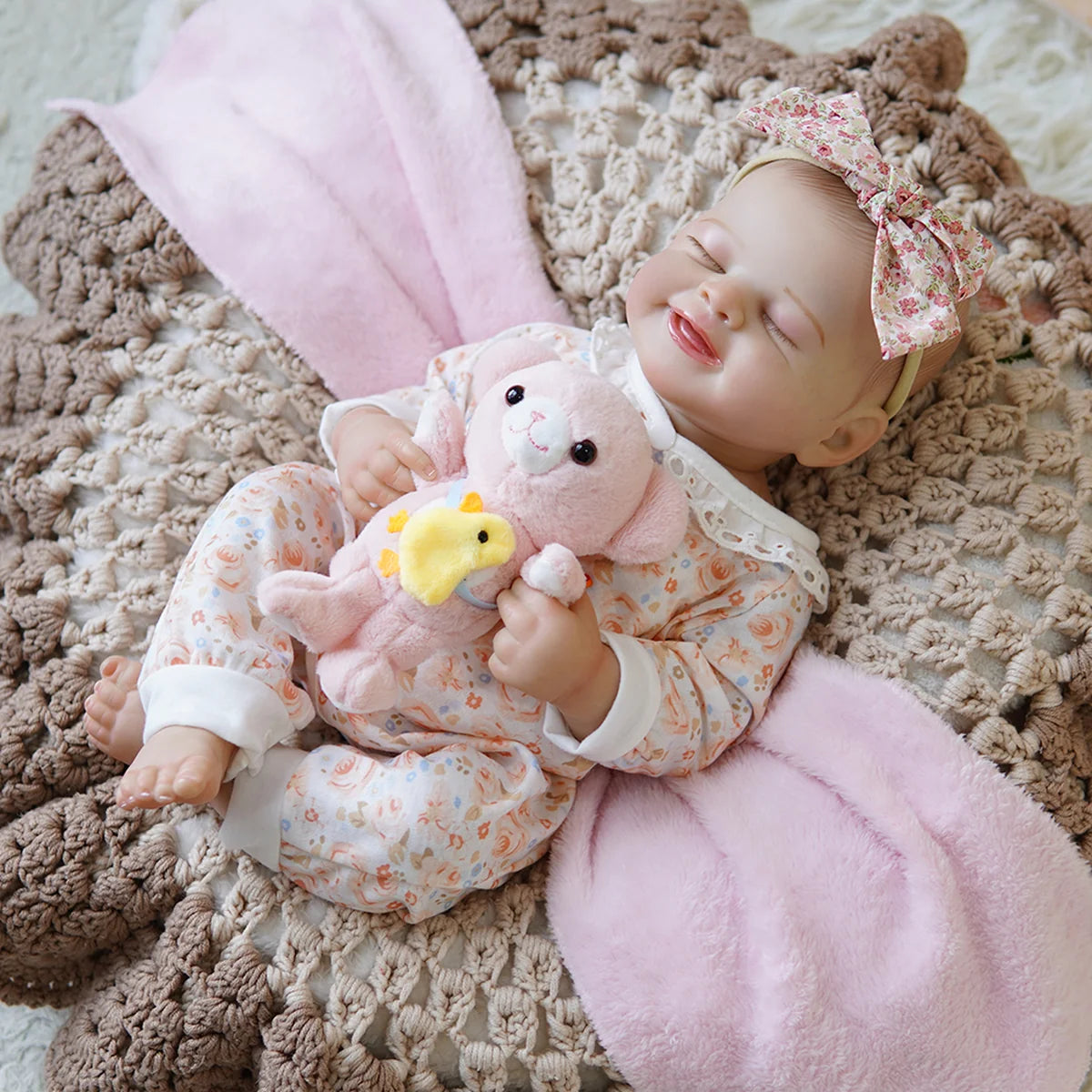 Boneca Bebê Reborn Brastoy Silicone Realista 55cm Kit Acessórios Conjunto Roupa Mamadeira Chupeta Pelúcia Fralda Certidão
