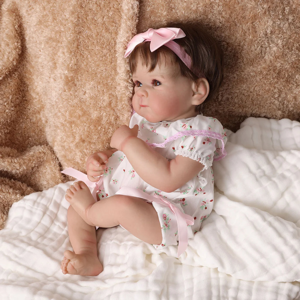 Boneca Bebê Reborn Realista Brastoy Original 48 cm Silicone Kit Conjunto de Roupa Mamadeira Chupeta Certidão Fralda e Pelúcia