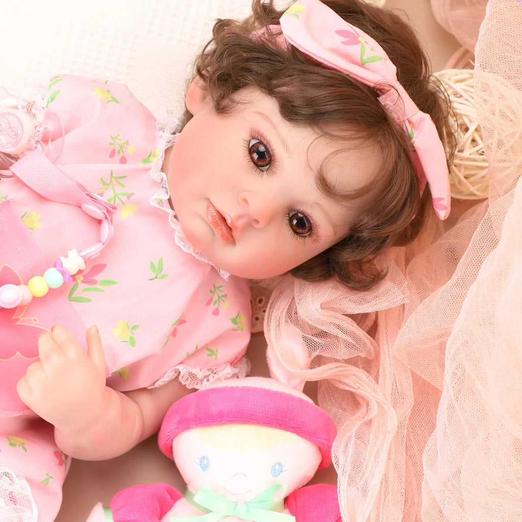 Boneca Bebê Reborn Brastoy Realista Silicone 48cm Conjunto de Roupa Chupeta Mamadeira e Pelúcia Pode Dar Banho Roupa
