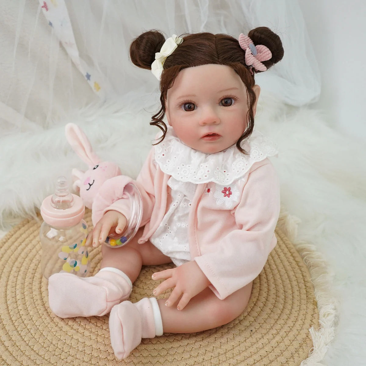 Boneca Bebê Reborn Brastoy Realista Silicone 48cm Conjunto de Roupa Chupeta Mamadeira Certidão Fralda e Pelúcia Pode Dar Banho Roupa