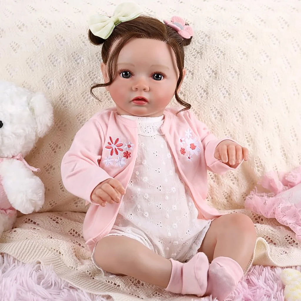 Boneca Bebê Reborn Brastoy Realista Silicone 48cm Conjunto de Roupa Chupeta Mamadeira Certidão Fralda e Pelúcia Pode Dar Banho Roupa