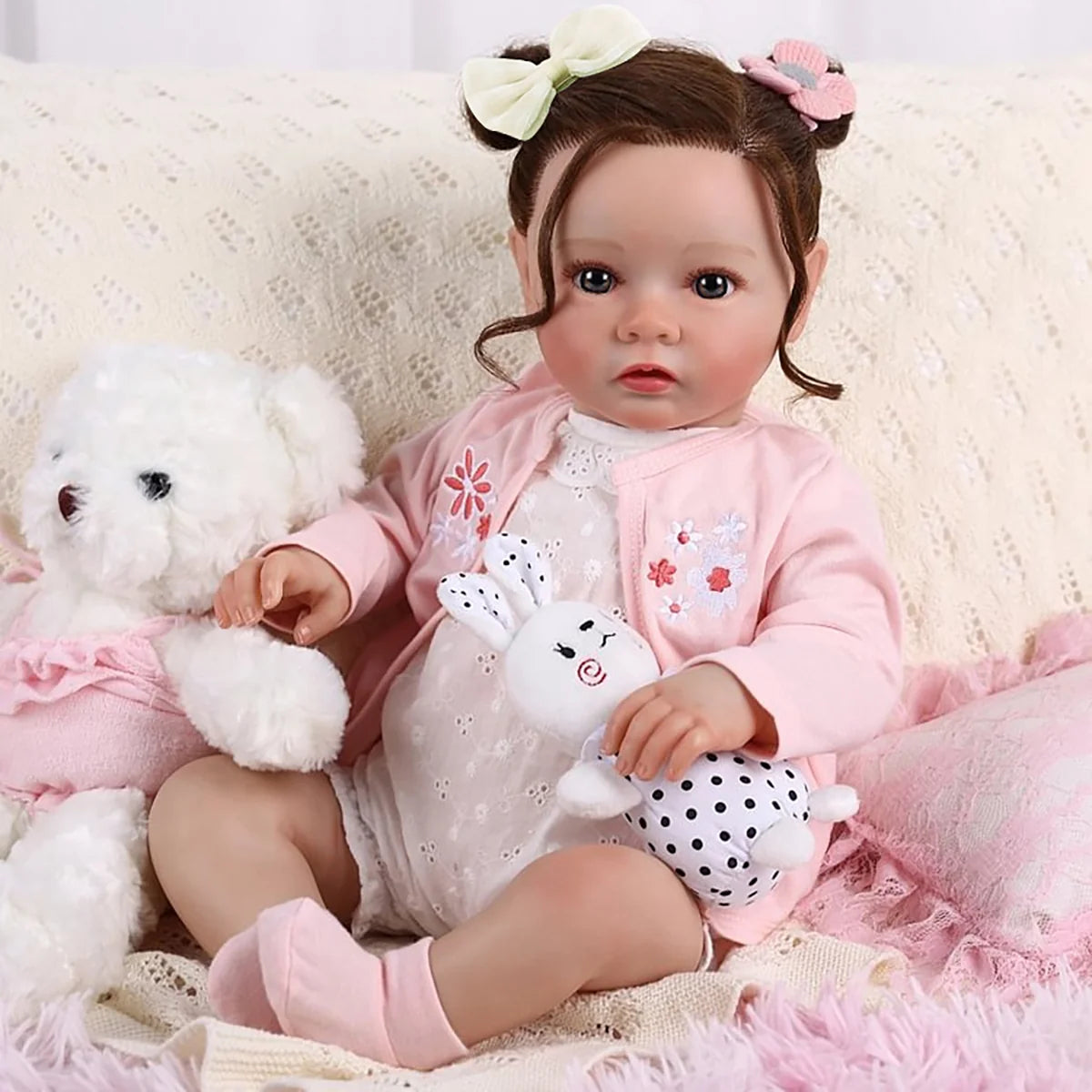 Boneca Bebê Reborn Brastoy Realista Silicone 48cm Conjunto de Roupa Chupeta Mamadeira Certidão Fralda e Pelúcia Pode Dar Banho Roupa
