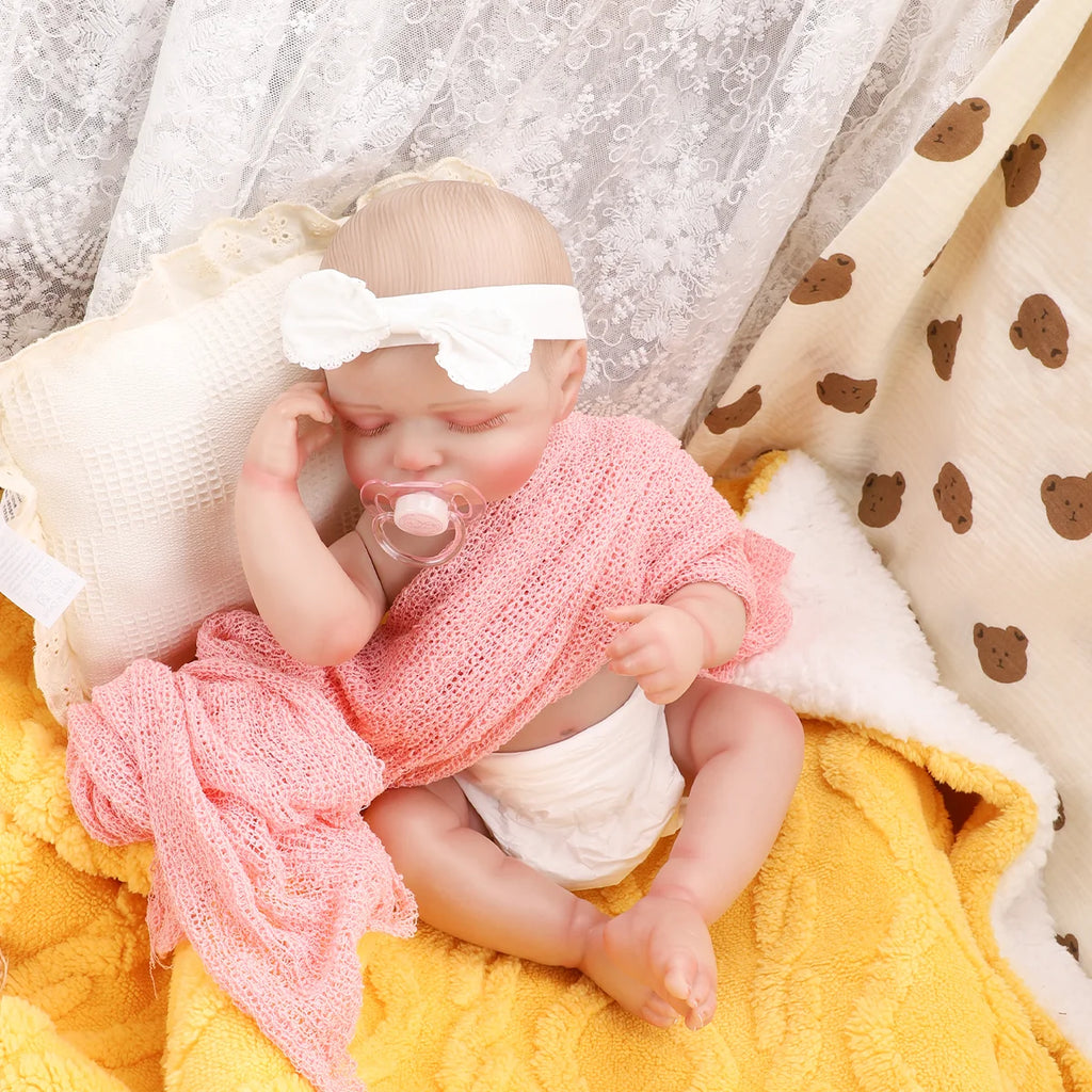 Bebê Reborn Boneca Corpo de silicone Pode Dar Banho 48cm Conjunto de Roupa Chupeta Mamadeira Fralda Certidão e Pelúcia Brastoy