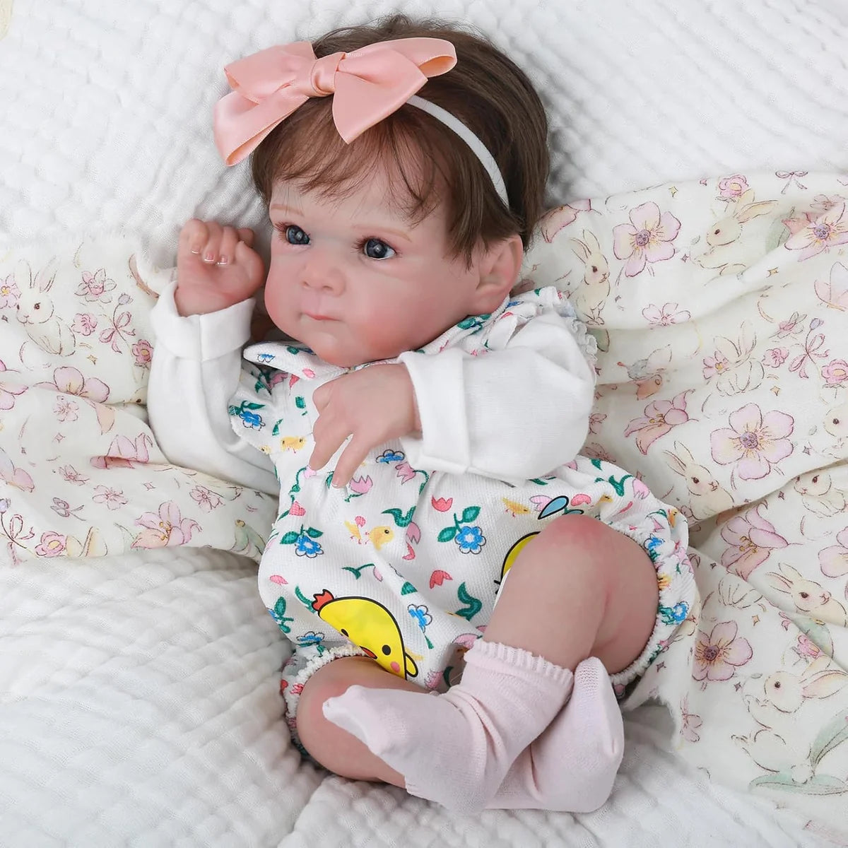 Bebê Reborn Boneca Corpo de silicone Pode Dar Banho 48cm Conjunto de Roupa Chupeta Mamadeira Fralda Certidão e Pelúcia Brastoy