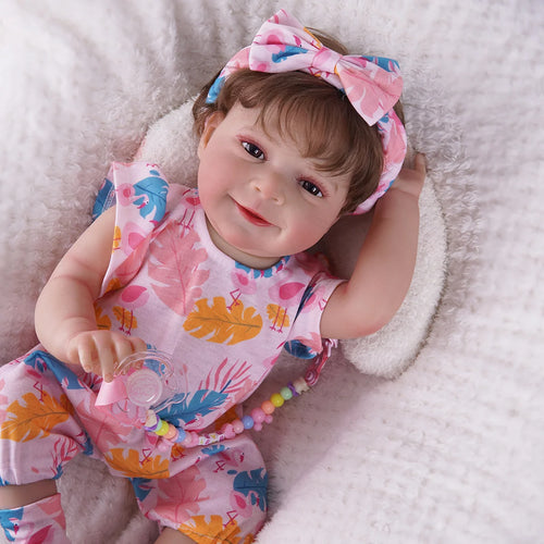 Bebê Reborn Menina Silicone 48cm Boneca Olhos Castanhos Pode dar Banho Brastoy Com Acessórios