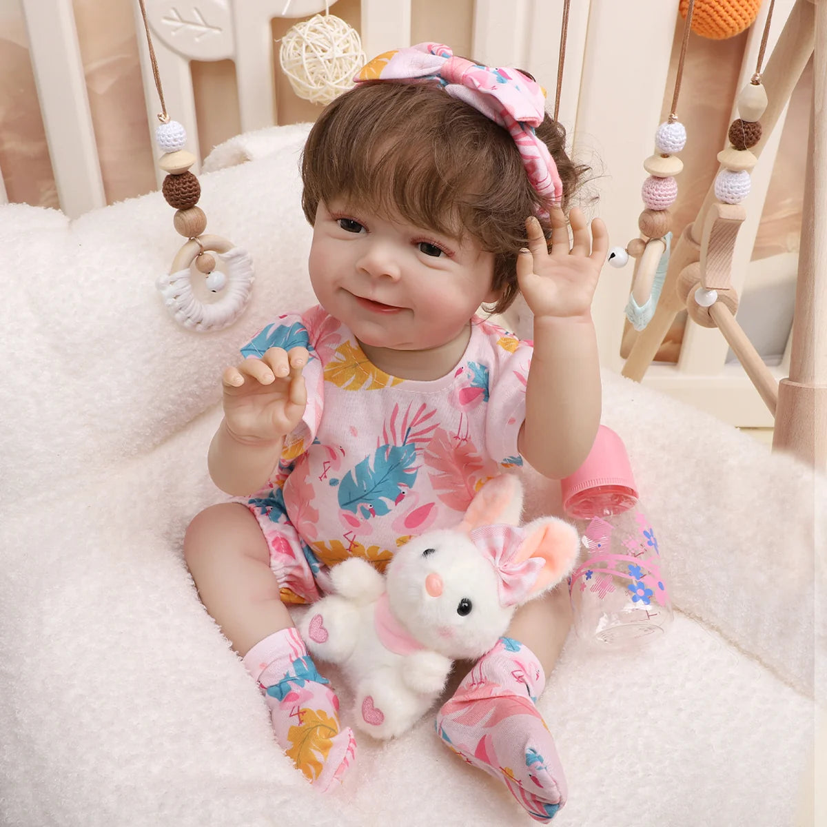 Bebê Reborn Menina Silicone 48cm Boneca Olhos Castanhos Pode dar Banho Brastoy Com Acessórios