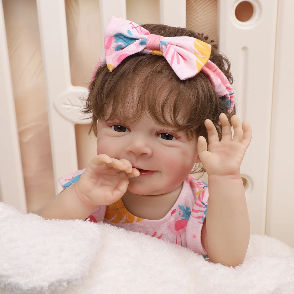 Bebê Reborn Menina Silicone 48cm Boneca Olhos Castanhos Pode dar Banho Brastoy Com Acessórios