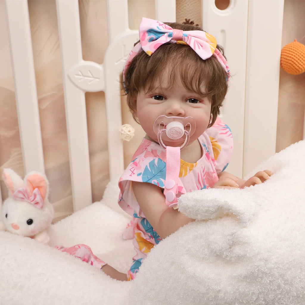 Bebê Reborn Menina Silicone 48cm Boneca Olhos Castanhos Pode dar Banho Brastoy Com Acessórios