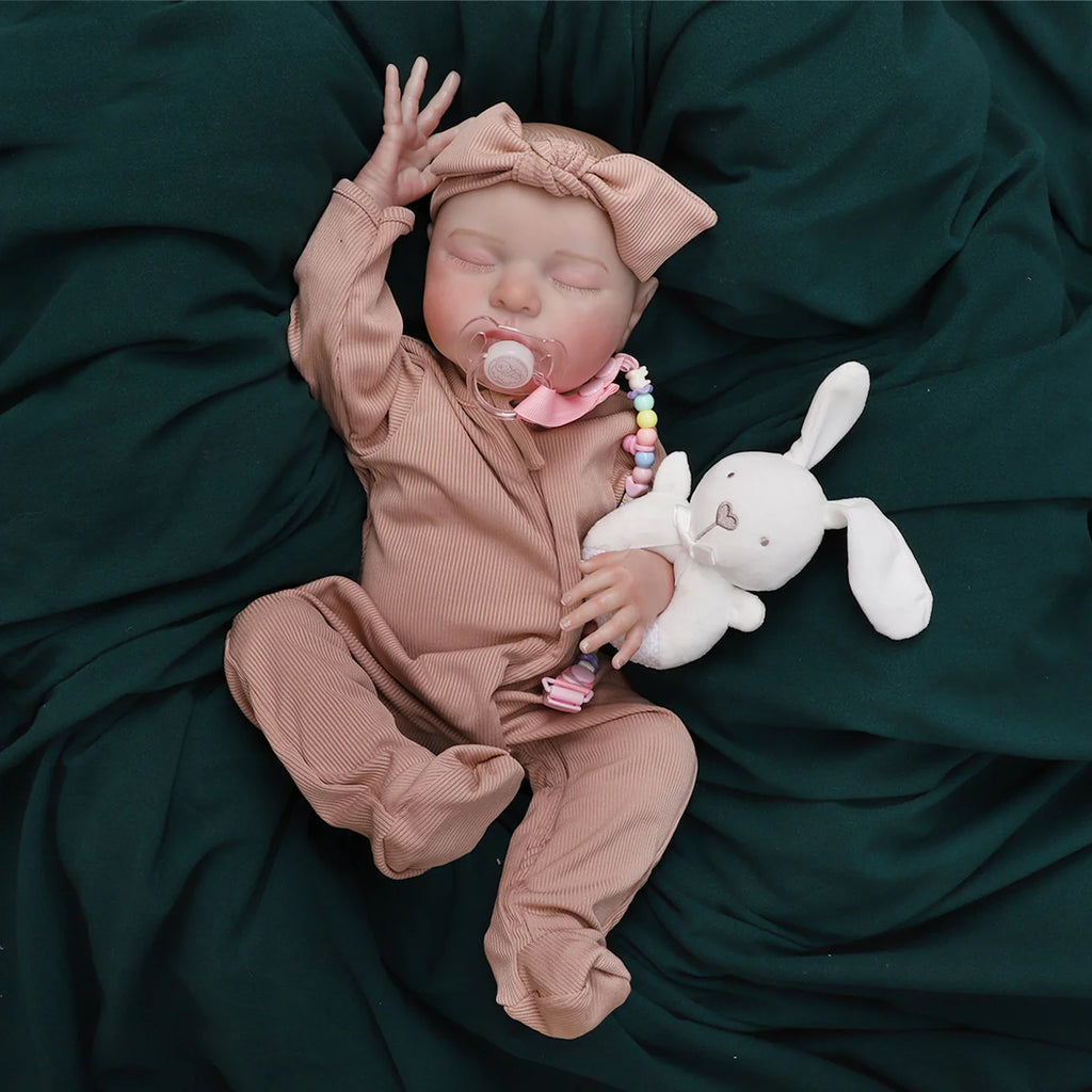 Boneca Bebê Reborn Brastoy Realista Silicone 48cm Conjunto de Roupa Chupeta Mamadeira Fralda Certidão e Pelúcia Pode Dar Banho Roupa
