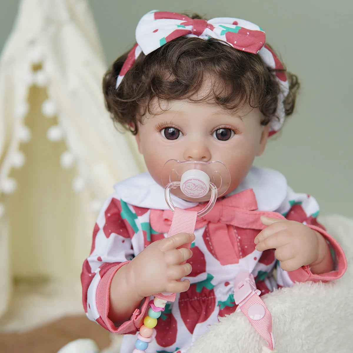 Boneca Bebê Reborn 48cm Menina Olho Castanho Pode dar Banho Com Acessórios Brastoy