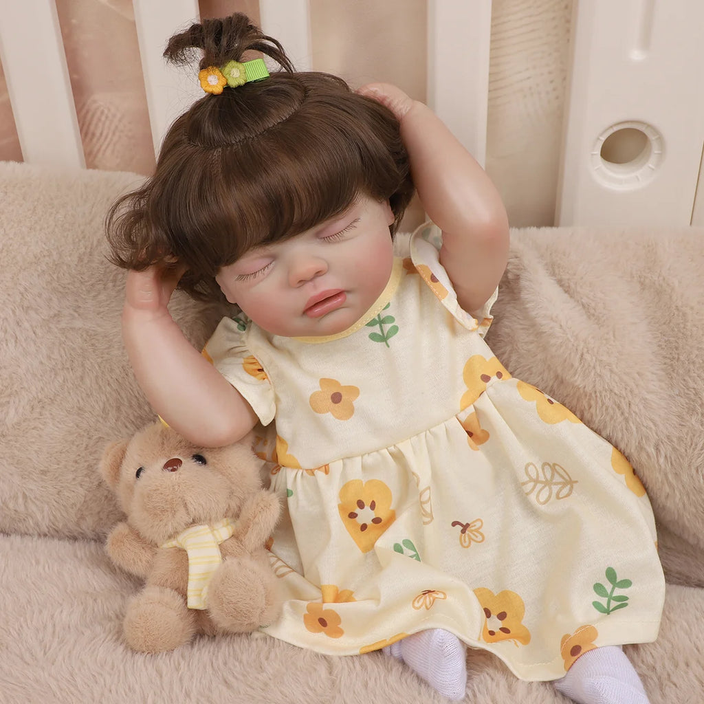 Boneca Bebê Reborn Silicone 48cm Menina Olho fechado Pode dar Banho com Acessórios Brastoy