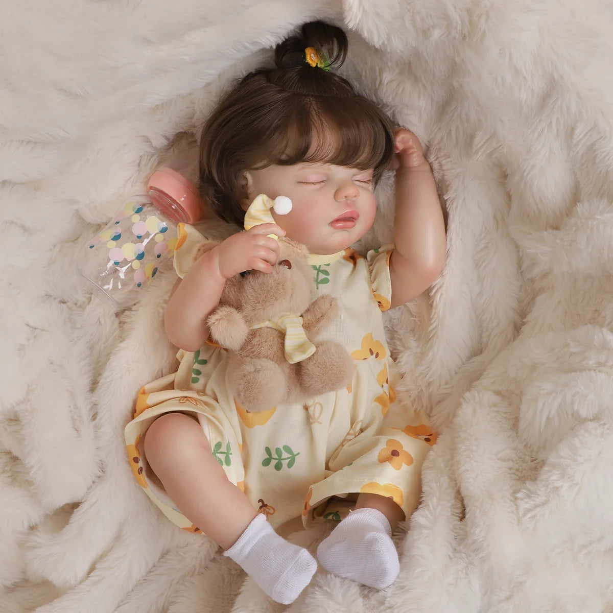 Boneca Bebê Reborn Silicone 48cm Menina Olho fechado Pode dar Banho com Acessórios Brastoy