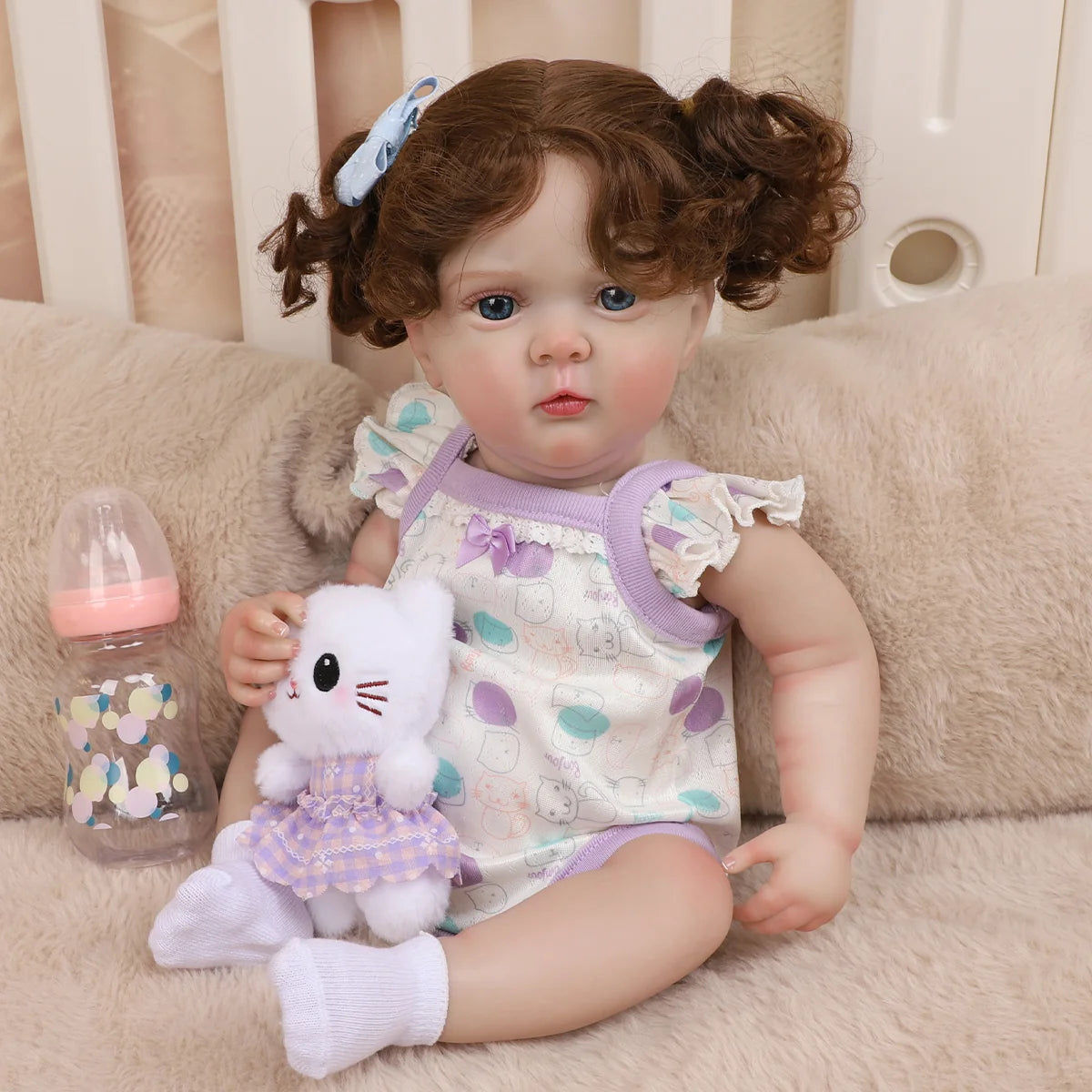 Boneca Bebê Reborn Silicone 48cm Menina Olho Azul com Acessórios Pode dar Banho Brastoy