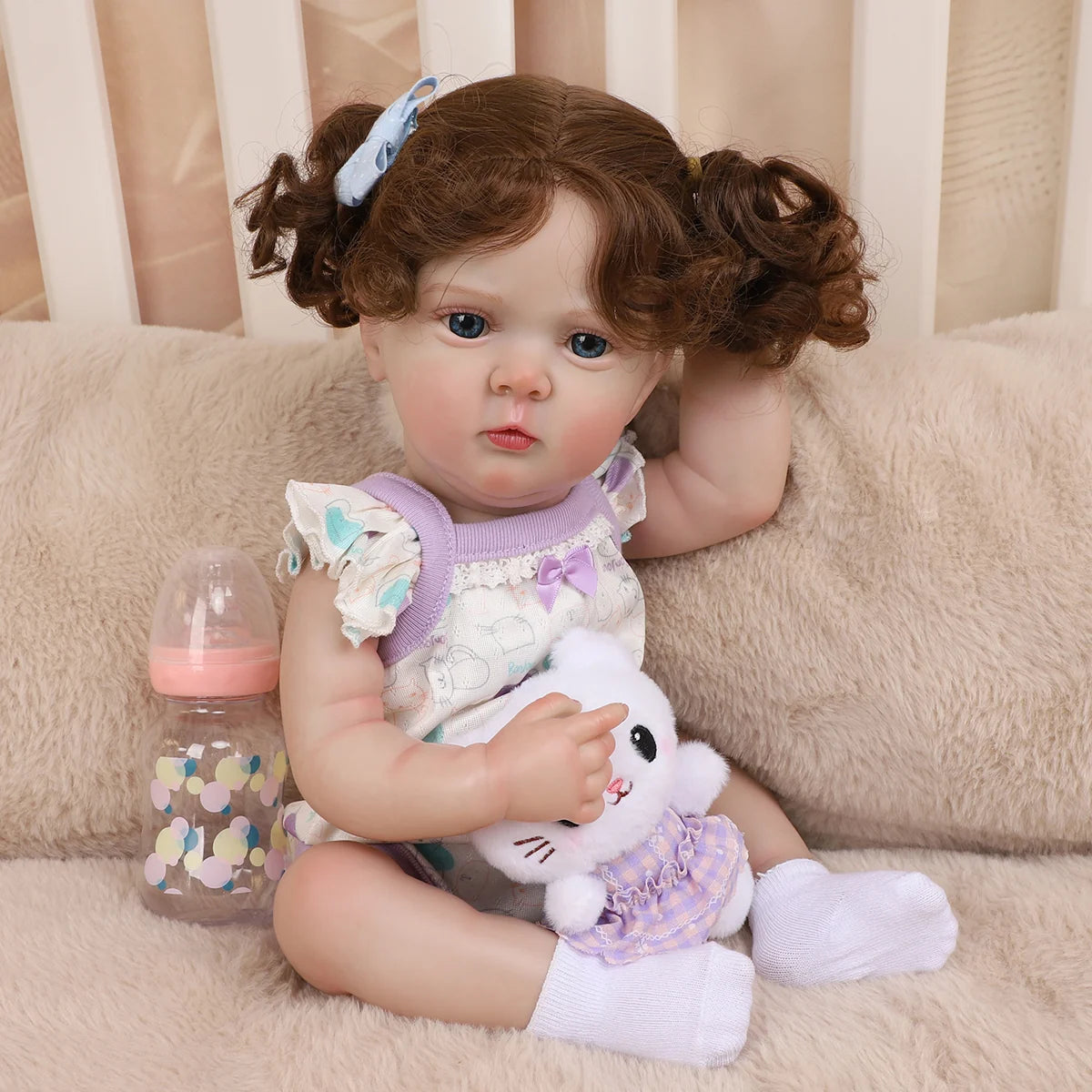 Boneca Bebê Reborn Silicone 48cm Menina Olho Azul com Acessórios Pode dar Banho Brastoy
