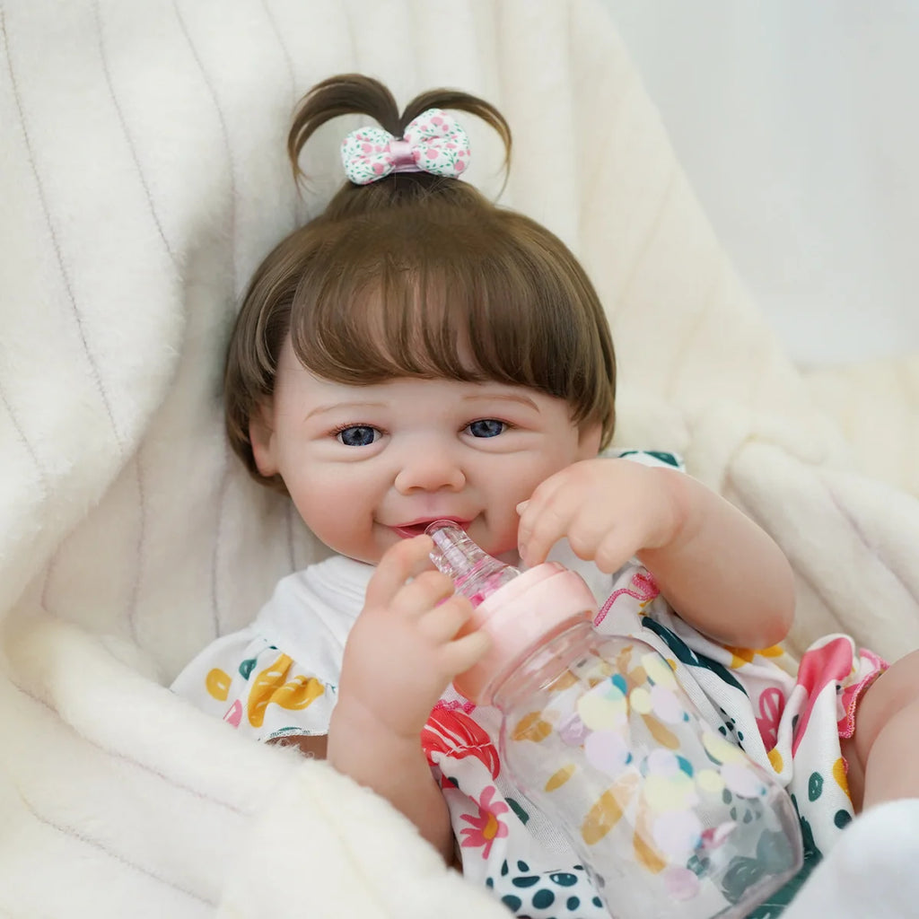 Boneca Bebê Reborn Realista Menina 48cm Corpo De Silicone Com Olhos Azuis Com Acessório Brastoy