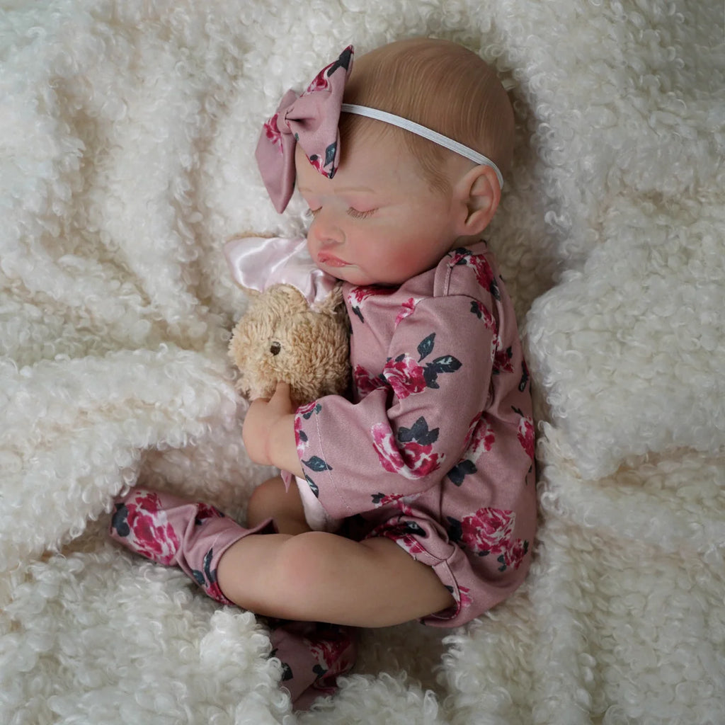Boneca Bebê Reborn Realista Silicone Kit Conjunto de Roupa Chupeta Mamadeira e Pelúcia