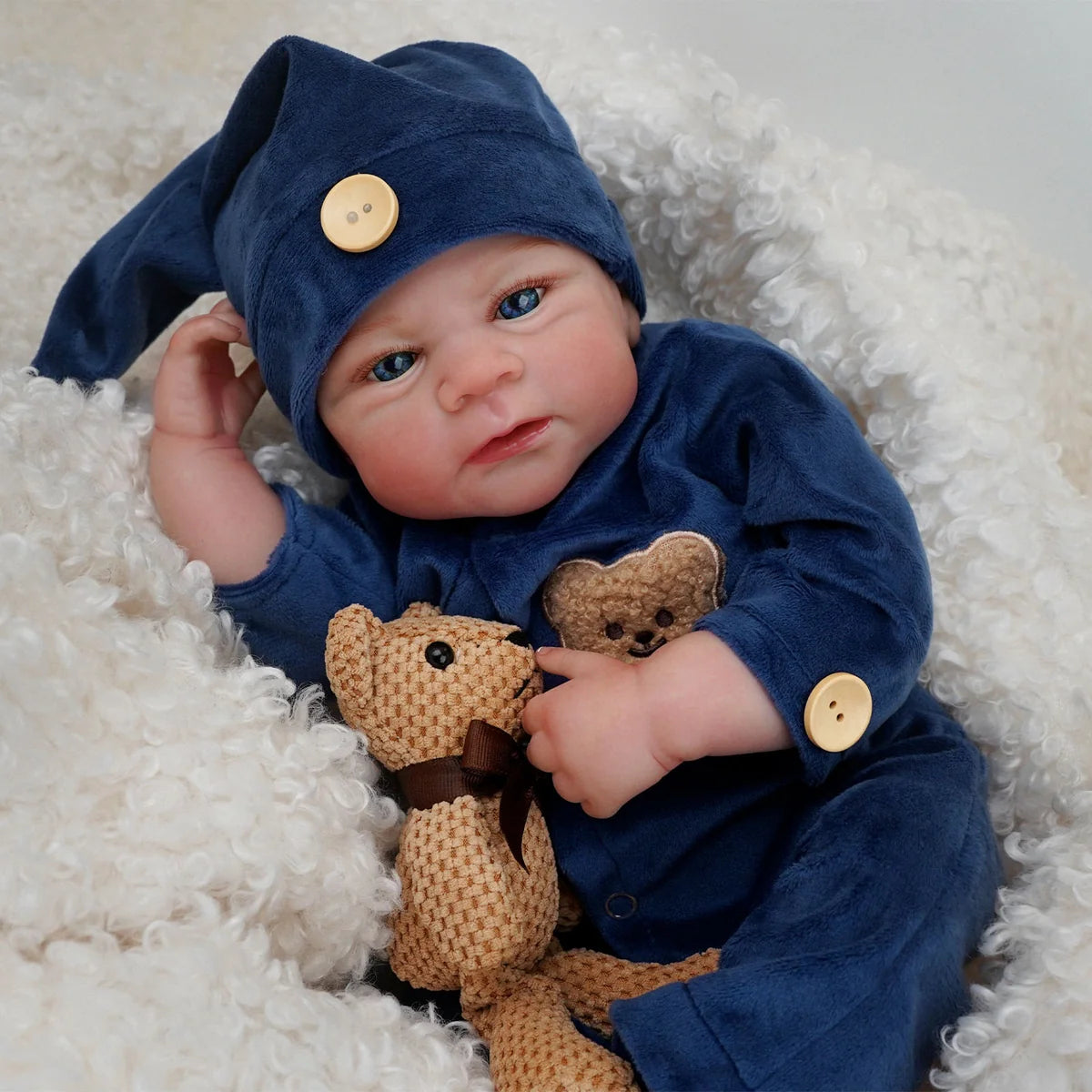 Boneco Bebê Reborn Silicone Realista 48cm Original Kit Acessórios Conjunto Roupa Mamadeira Chupeta Pelúcia Fralda