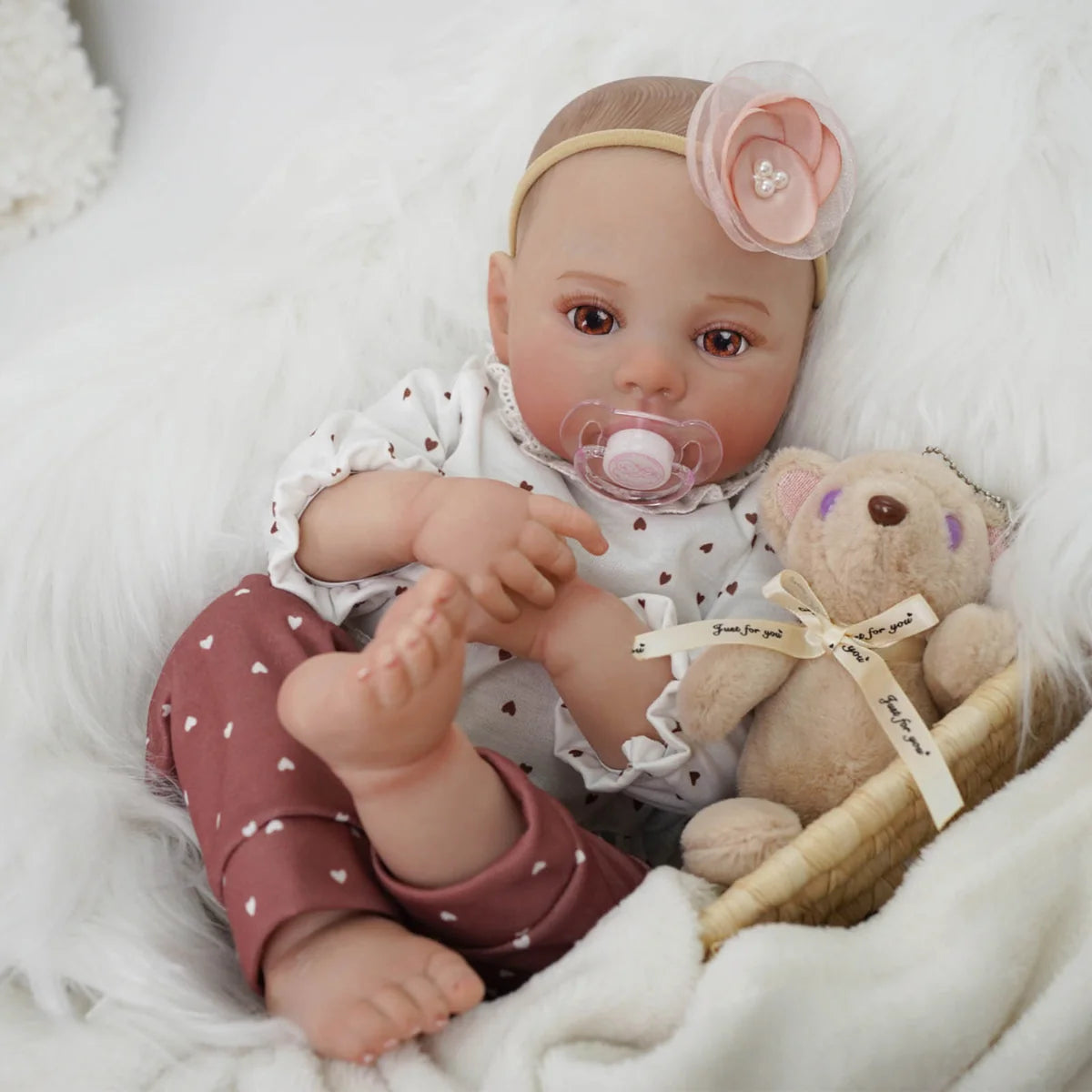 Boneca Bebê Reborn Silicone Realista 48cm Original Kit Acessórios Conjunto Roupa Mamadeira Chupeta Pelúcia Fralda Certidão