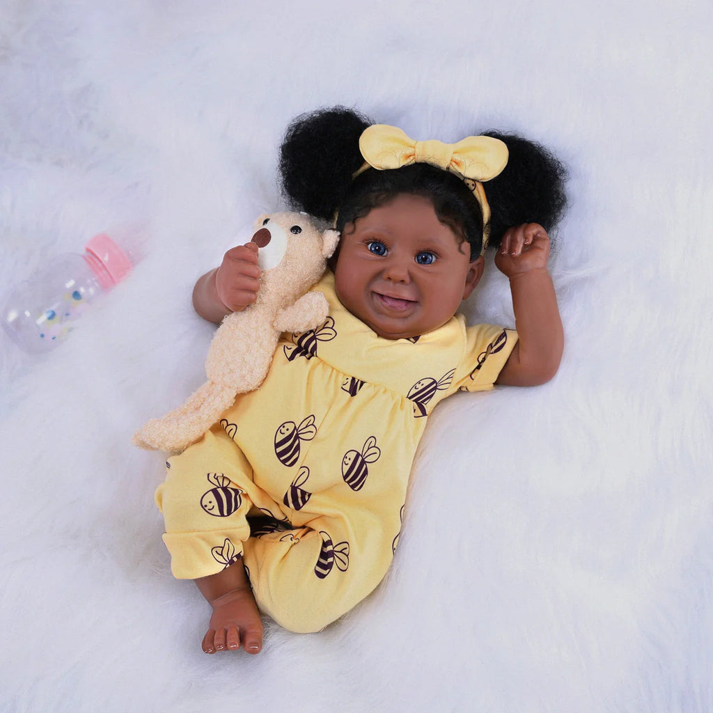 Boneca Bebê Reborn Brastoy Realista 48cm Silicone Conjunto de Roupa Chupeta Mamadeira Fralda Certidão e Pelúcia