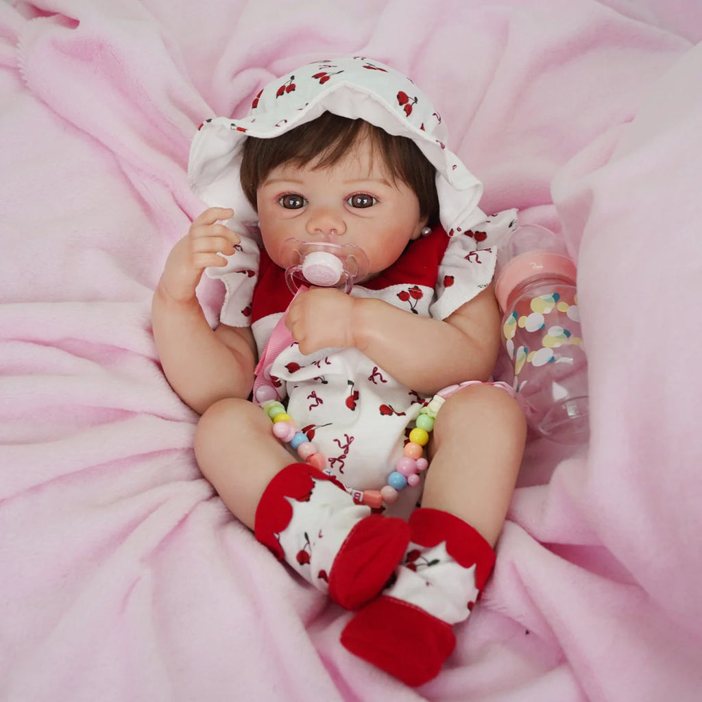 Boneca Bebê Reborn Silicone 48cm Conjunto de Roupa Mamadeira Chupeta Pelucia Brastoy